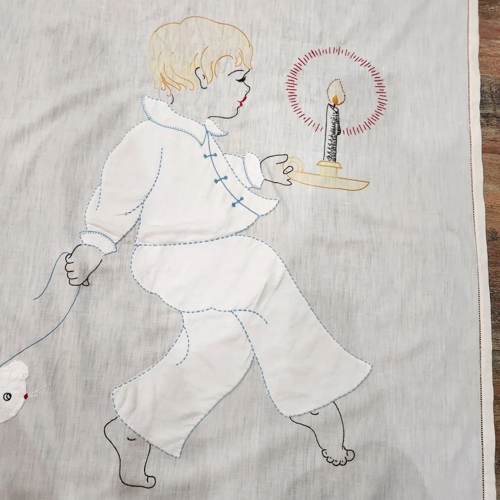 VINTAGE Embroidered Baby Crib Sheet